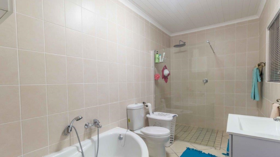 3 Bedroom Property for Sale in Port Owen Western Cape